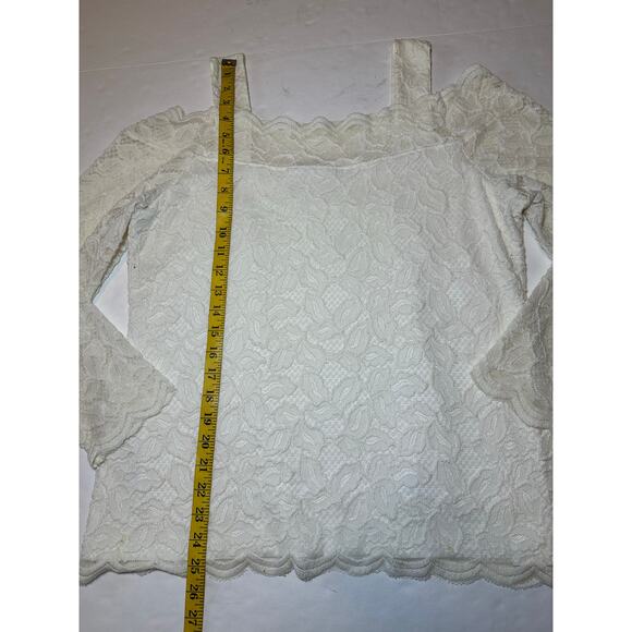 Chicos Women’s Lace Cold-Shoulder Top Size 2 US Large off White Long Sleeve Line - Picture 4 of 7